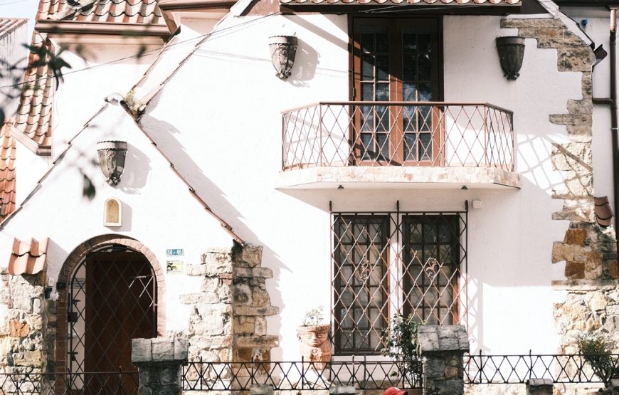 Architecture. ‘The beauty of eclecticism’