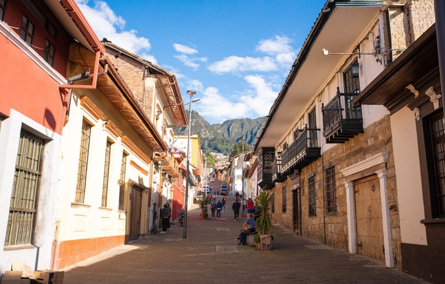 Tour around La Candelaria with a Social Scientist