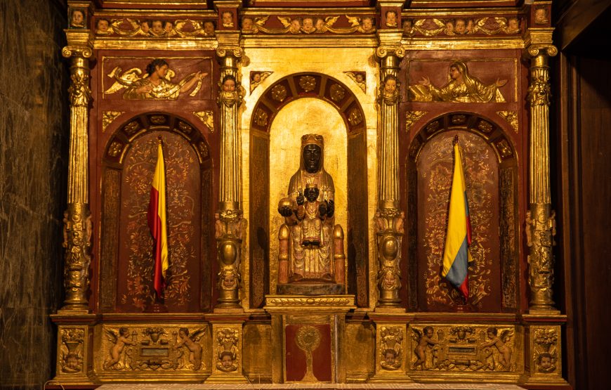 Monserrate with a Social Scientist Tour