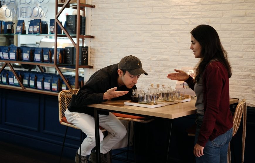 Coffee tasting. Recognizing coffee flavors. An Introduction
