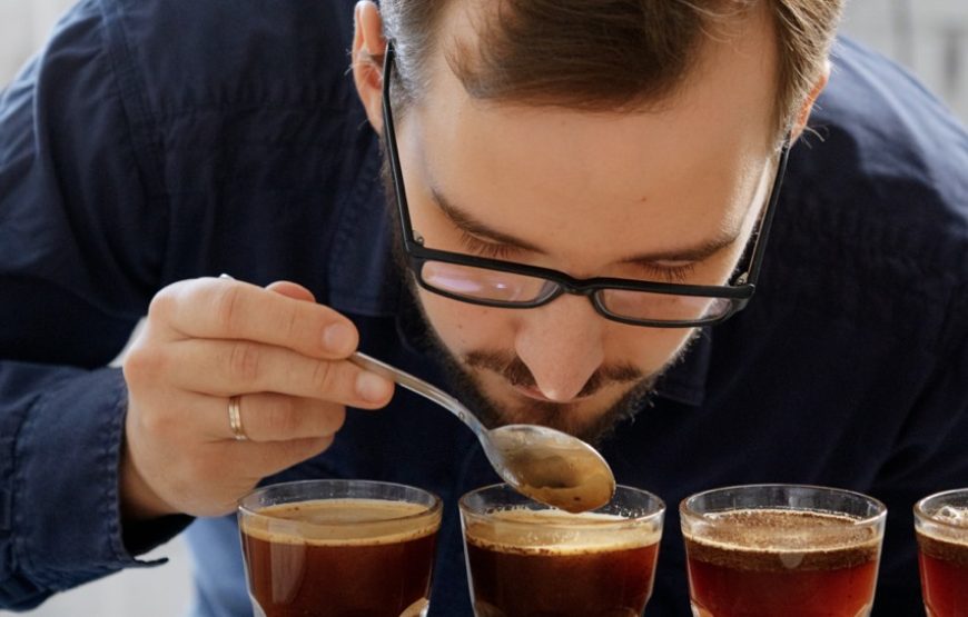 Coffee shop hoping. An experience around the best coffee shops of the city